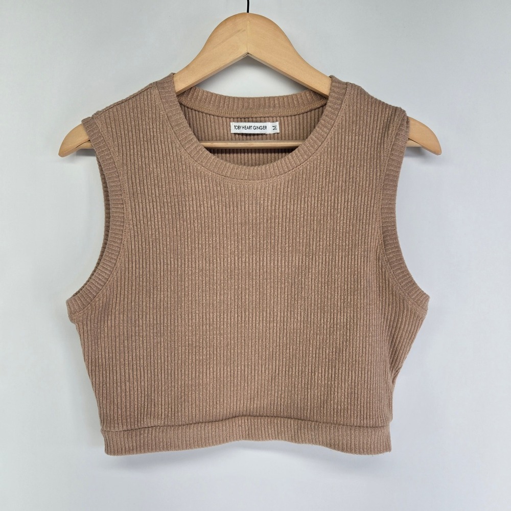 Toby Heart Ginger Sweater Vest M Tan Ribbed Knit Cropped Crew Neck Sleeveless